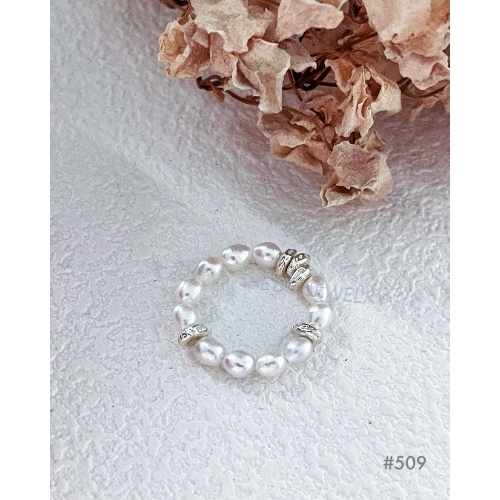Freshwater Cultured Pearl Ring/ Mini Pearl Ring