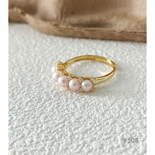 Freshwater Cultured Pearl Ring/ Pave-set Pearl Ring