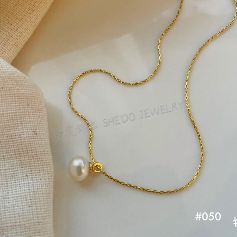 The "Essential" Solitaire Necklace | Button Pearl & US 14K Gold-Filled Chain