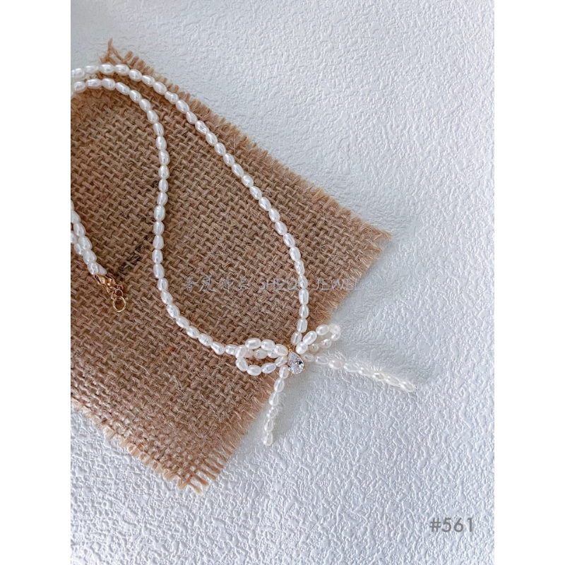 The Bow Edit: The Ultimate Bridesmaid Gift That Trends Beyond the Wedding